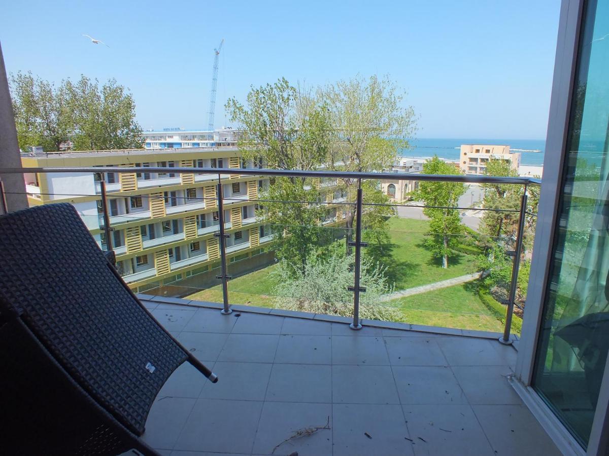 Апартаменти Seaside Piano Bar Apartament Мамая Екстер'єр фото