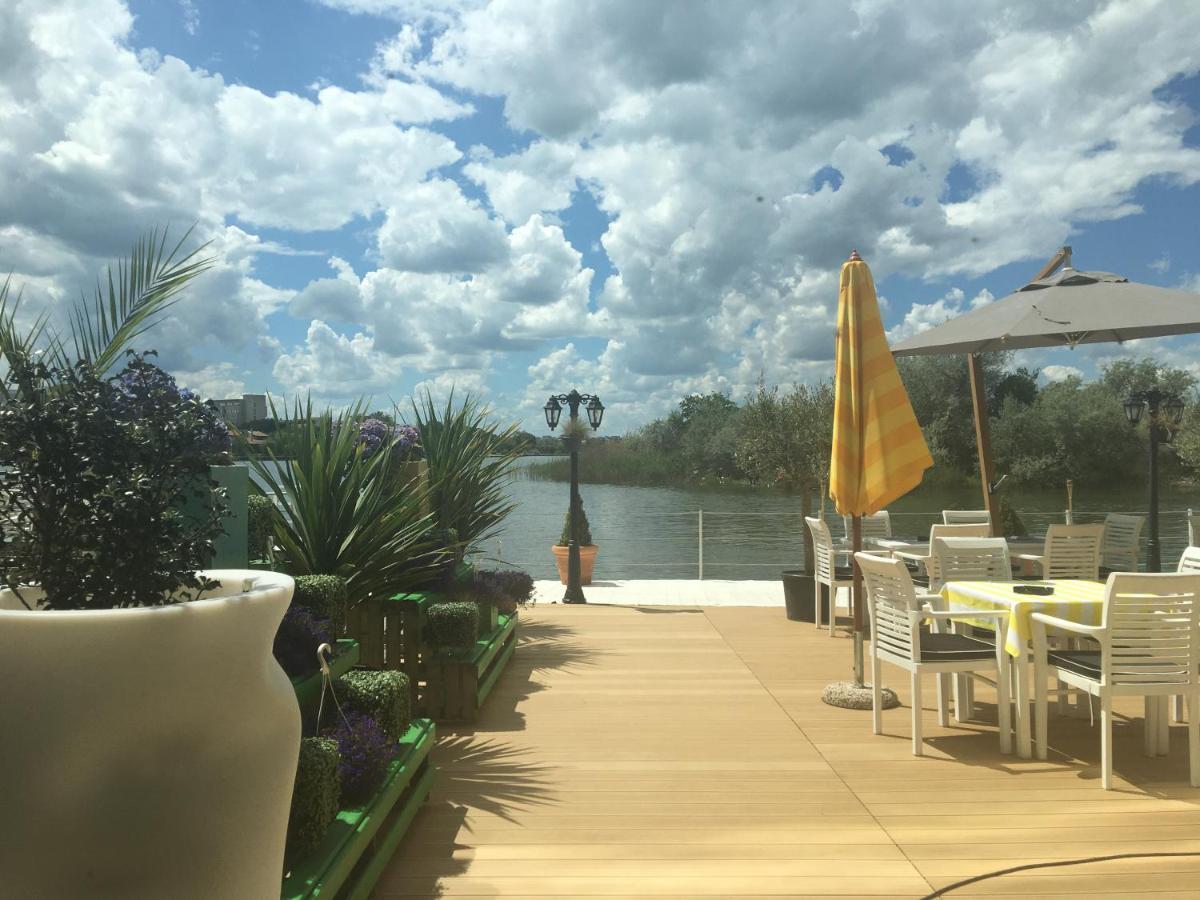 Апартаменти Seaside Piano Bar Apartament Мамая Екстер'єр фото